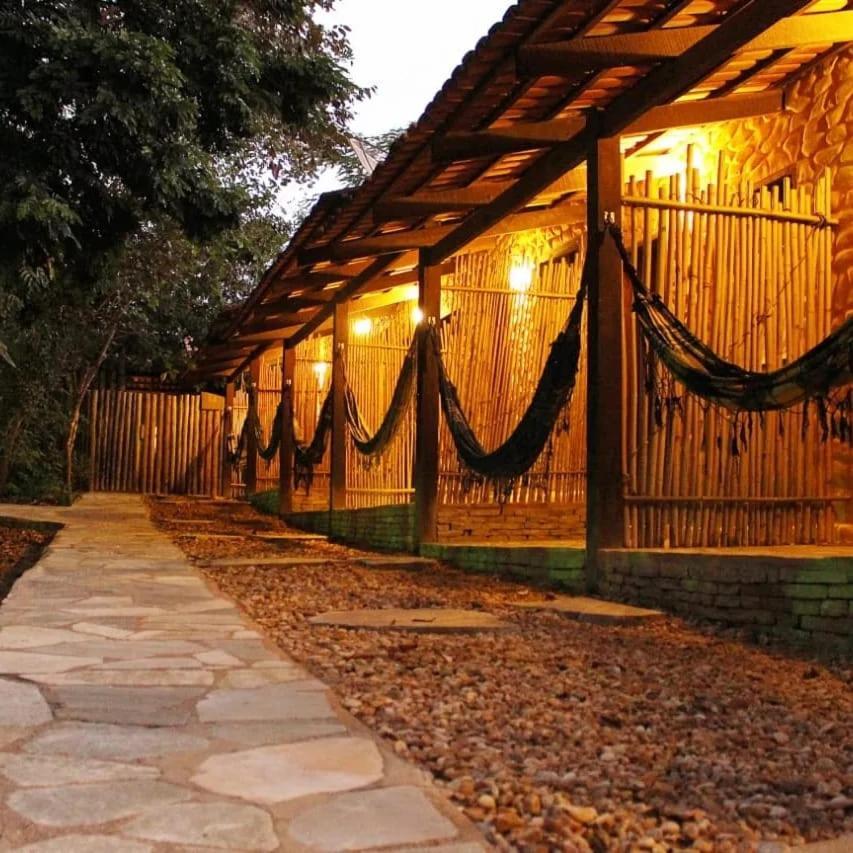 Templarios Ecovilla Pousada Pirenopolis Exterior photo